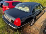 Used 2008 Lincoln Town Car Signature image 2