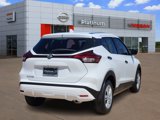 New 2025 Nissan Kicks Play S image 5