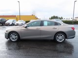 Used 2017 Chevrolet Malibu LT image 4