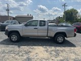 Used 2016 Toyota Tacoma SR image 2