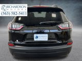 Used 2020 Jeep Cherokee Latitude Plus image 4