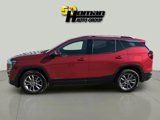 Used 2024 GMC Terrain SLT w/ Infotainment Package II image 6