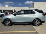 Used 2022 Chevrolet Equinox Premier image 2