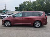 Used 2018 Chrysler Pacifica Touring-L Plus image 4