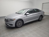 Used 2019 Volkswagen Jetta SE image 2