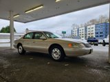 Used 2002 Lincoln Continental image 5