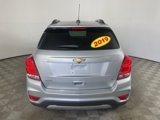 Used 2019 Chevrolet Trax LT w/ LT Convenience Package image 4