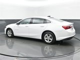 Used 2023 Chevrolet Malibu LS image 3
