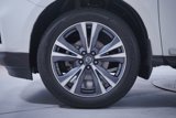 Used 2019 Nissan Pathfinder Platinum image 2