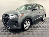 Used 2024 Nissan Kicks S image 3