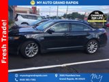 Used 2018 Ford Taurus Limited image 2