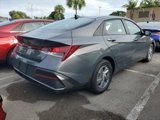New 2025 Hyundai Elantra SE image 4