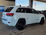 Used 2018 Jeep Grand Cherokee Altitude image 3