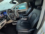 Used 2020 Chrysler Voyager Lxi image 5