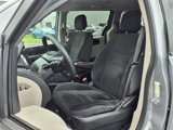 Used 2019 Dodge Grand Caravan SE image 3