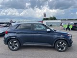 Used 2020 Hyundai Venue image 3