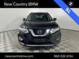 Used 2019 Nissan Rogue SL w/ Premium Package image 2