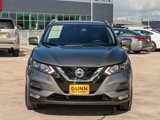 Used 2021 Nissan Rogue Sport SV image 2