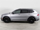 Used 2020 Volkswagen Tiguan SE R-Line image 2