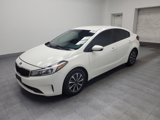 Used 2017 Kia Forte LX image 2