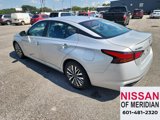 Used 2024 Nissan Altima 2.5 SV image 3