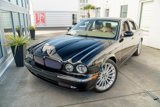 Used 2004 Jaguar XJ8 image 3