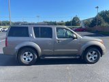 Used 2006 Nissan Pathfinder SE w/ (P01) Se Premium Pkg image 6