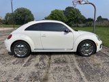 Used 2014 Volkswagen Beetle TDI image 2