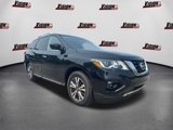 Used 2020 Nissan Pathfinder SL image 3