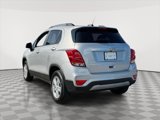Used 2022 Chevrolet Trax LT w/ LT Convenience Package image 6