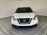 Used 2018 Nissan Kicks SV image 3