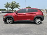 Used 2021 Hyundai Kona SE image 4