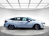 Certified 2021 Honda Clarity Plug-In Hybrid image 4