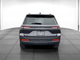 Used 2024 Jeep Grand Cherokee Altitude image 6