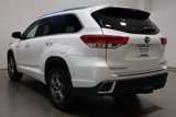 Certified 2018 Toyota Highlander Limited Platinum image 5
