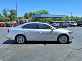 Used 2016 Volkswagen Passat 1.8T SE image 2