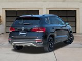 Used 2022 Volkswagen Taos SE image 4