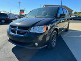 Used 2017 Dodge Grand Caravan SXT image 5