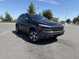 Used 2015 Jeep Cherokee Trailhawk image 2