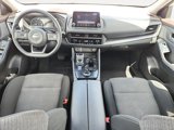 Used 2023 Nissan Rogue SV image 3