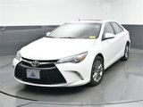 Used 2017 Toyota Camry SE w/ Moonroof Package image 3