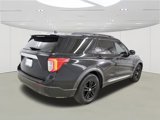 Used 2021 Ford Explorer XLT image 5