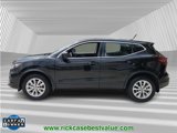Used 2022 Nissan Rogue Sport S image 2