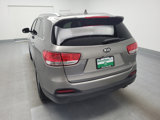 Used 2018 Kia Sorento LX image 6