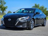 Used 2023 Nissan Altima 2.5 SV image 5