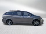 Used 2019 Toyota Sienna SE image 6