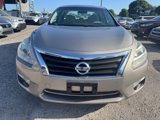 Used 2015 Nissan Altima 2.5 S w/ Sport Value Package image 3
