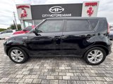 Used 2016 Kia Soul + image 4