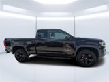 Used 2016 Chevrolet Colorado Z71 image 2