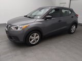 Used 2020 Nissan Kicks S image 2